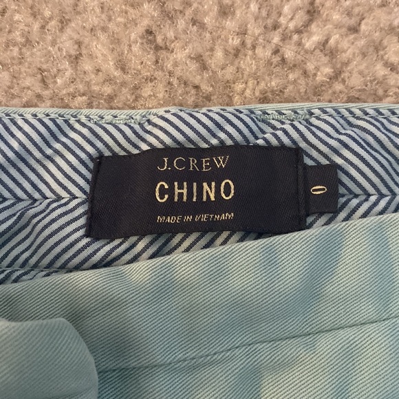 Shorts - Picture 3 of 3